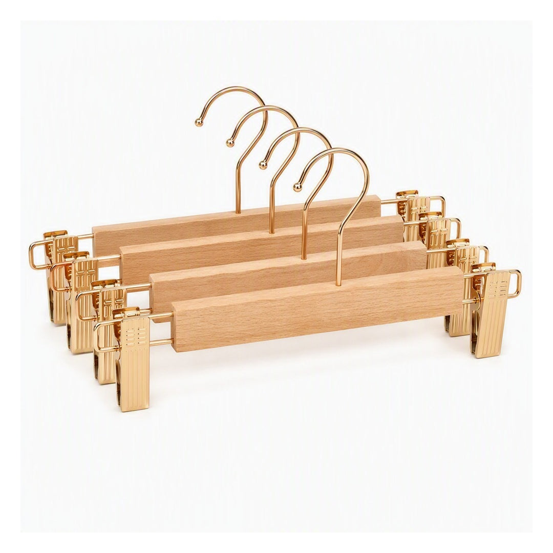 Skirt hangers